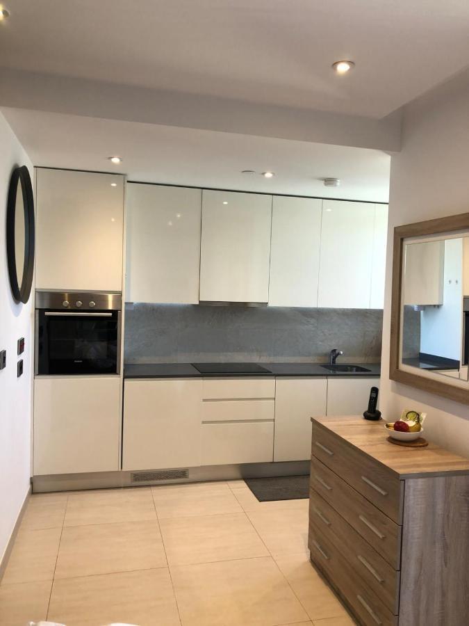 Westone Suite710-Hosted By Sweetstay Gibraltar Ngoại thất bức ảnh