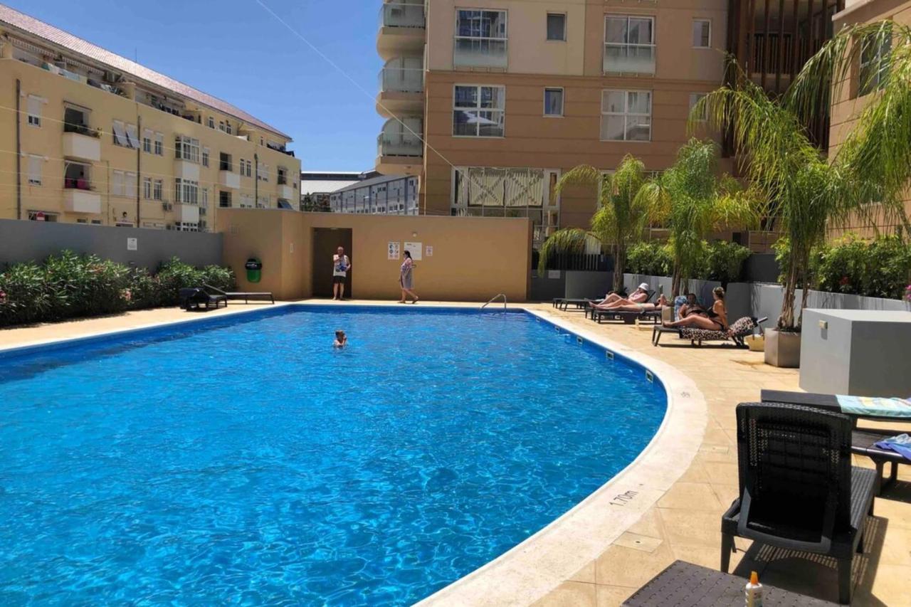 Westone Suite710-Hosted By Sweetstay Gibraltar Ngoại thất bức ảnh