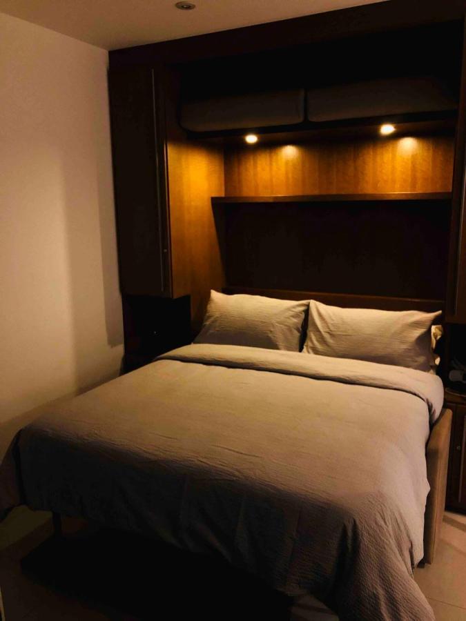 Westone Suite710-Hosted By Sweetstay Gibraltar Ngoại thất bức ảnh