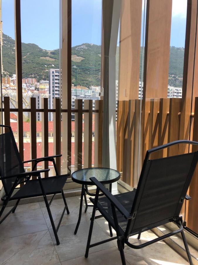 Westone Suite710-Hosted By Sweetstay Gibraltar Ngoại thất bức ảnh