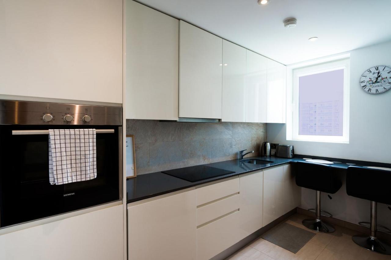 Westone Suite710-Hosted By Sweetstay Gibraltar Ngoại thất bức ảnh